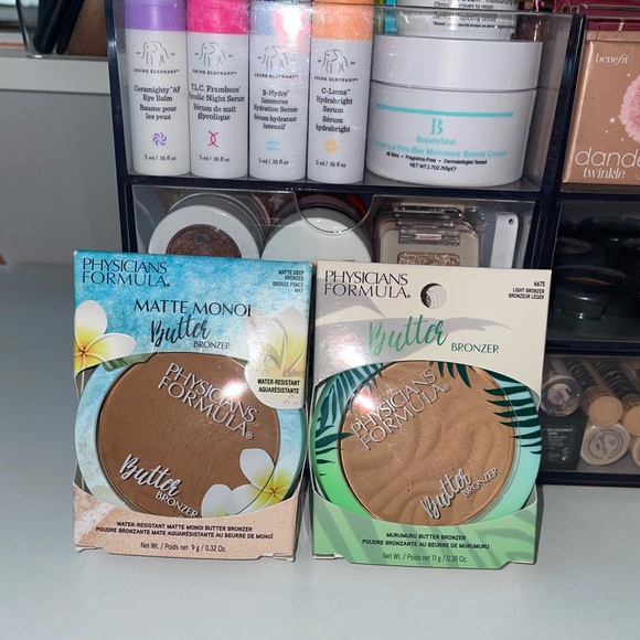 Physicians Formula 💚💙 - Picture 1 of 2